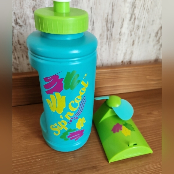 Other - Vintage 1990s Sip n Cool Battery Operated Fan and Water Bottle Like New